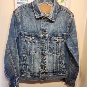 American Eagle Washed  Blue Denim Trucker Jacket Women (S)